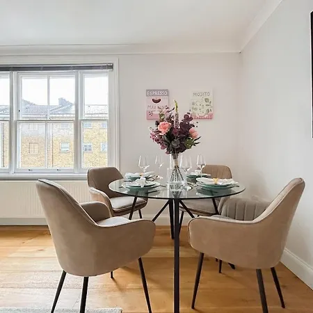 Charming One Bedroom Flat On Portobello Road London Exterior photo