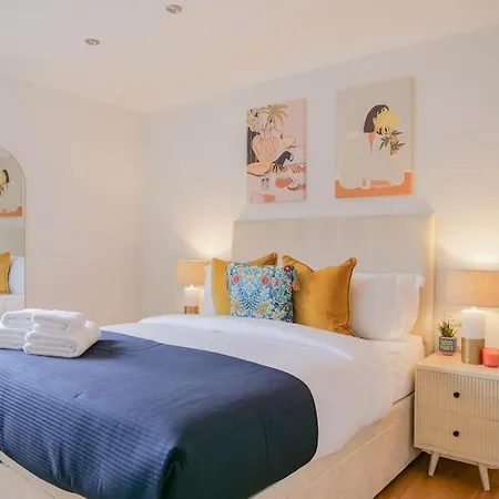 Charming One Bedroom Flat On Portobello Road London Exterior photo