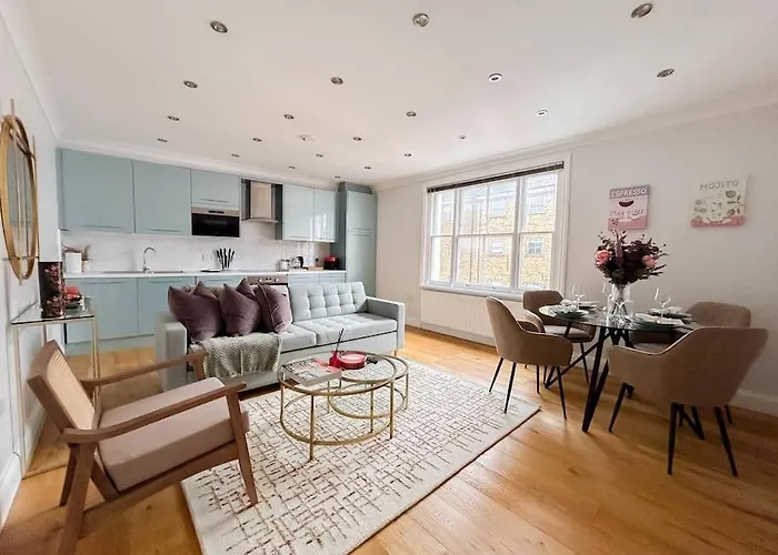 Charming One Bedroom Flat On Portobello Road