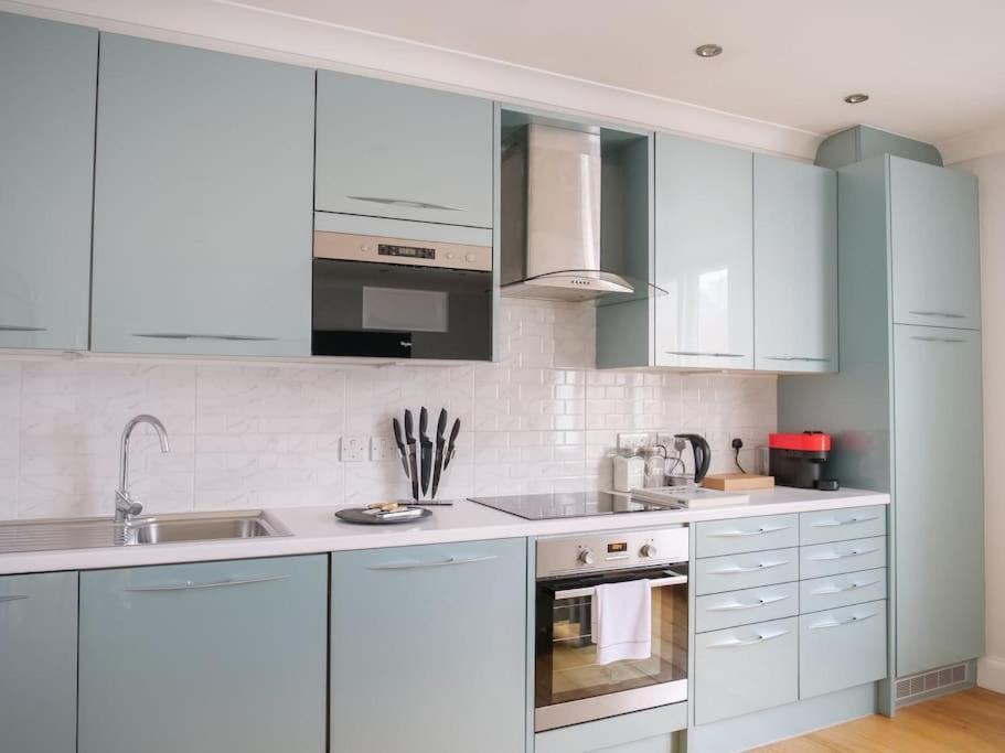 Apartment Charming One Bedroom Flat On Portobello Road London